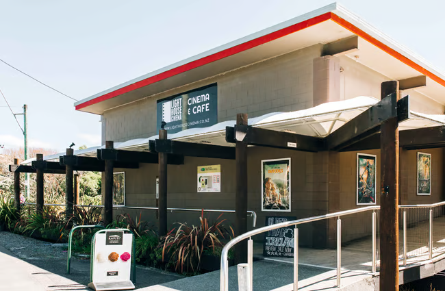 Lighthouse Cinema, Pauatahanui